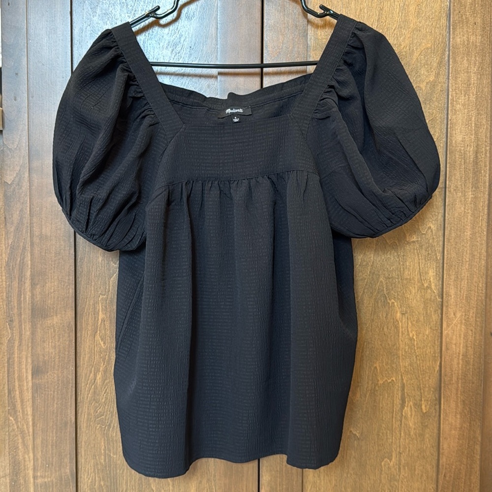 Like New Small Madewell Short Sleeve Top